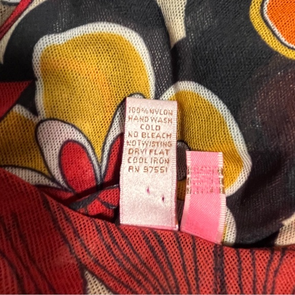 Sweet Pea by Stacy Frati Boho Hippie Chic Floral V-Neck Double Mesh Top, Larger - Picture 6 of 6